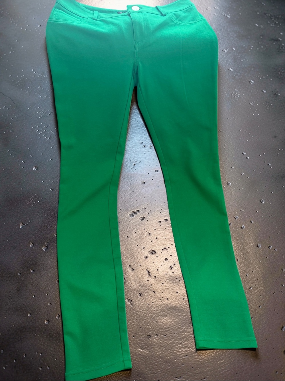INC International Concepts Wowen’s KellyGreen Stretch Skinny pants.